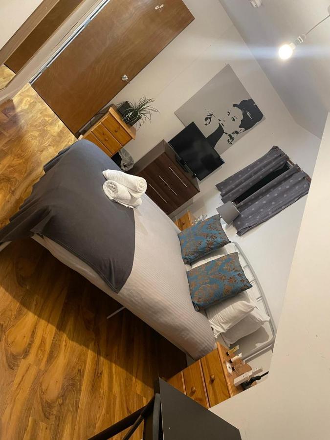Sw16 Norbury Guesthouse Londyn Zewnętrze zdjęcie